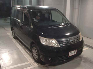NISSAN SERENA 2010