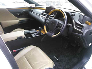LEXUS ES 2020