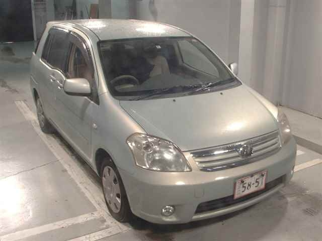 TOYOTA RAUM 2008