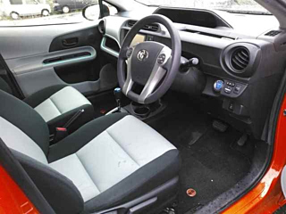 TOYOTA AQUA 2012