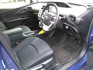 TOYOTA PRIUS 2016