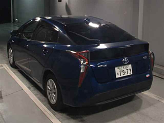 TOYOTA PRIUS 2016