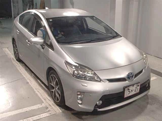 TOYOTA PRIUS 2014