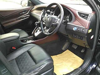 TOYOTA HARRIER 2014