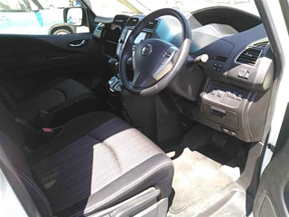 NISSAN SERENA 2015