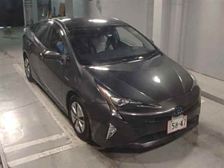 TOYOTA PRIUS 2016