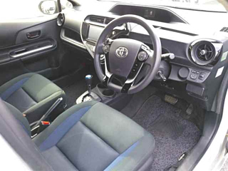 TOYOTA AQUA 2020