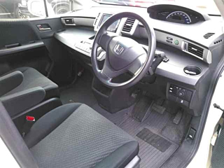 HONDA FREED 2012