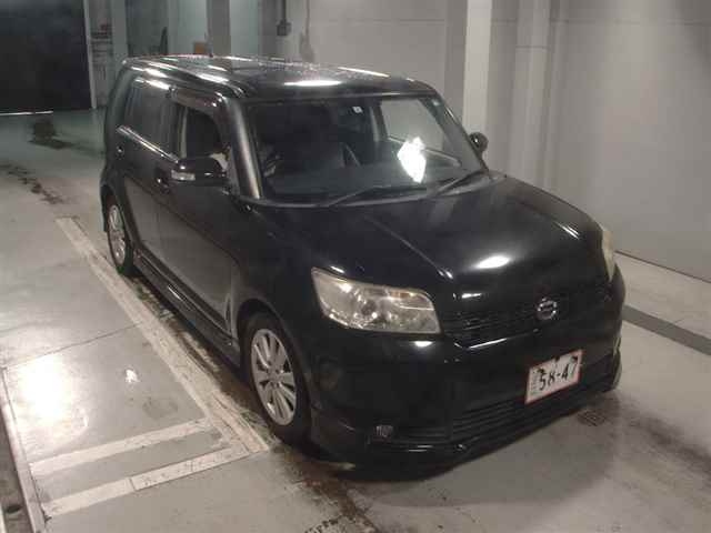 TOYOTA COROLLA RUMION 2011