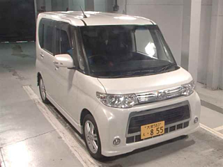 DAIHATSU TANTO 2012