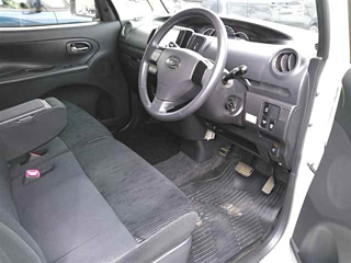 DAIHATSU TANTO 2012