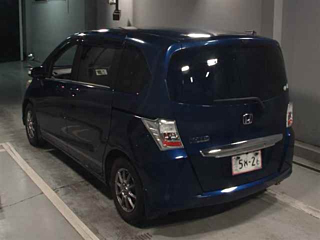 HONDA FREED 2012