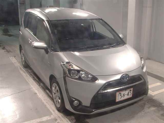 TOYOTA SIENTA 2016