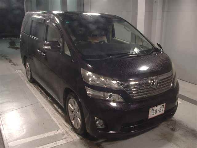 TOYOTA VELLFIRE 2009