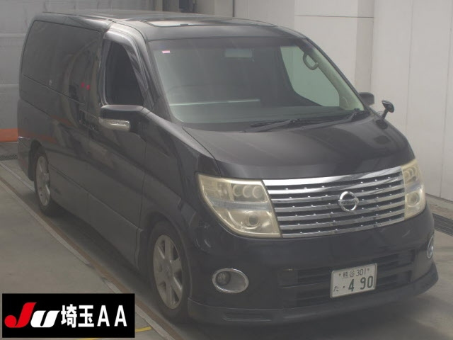NISSAN ELGRAND