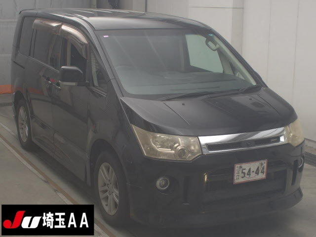 MITSUBISHI DELICA D5 2007