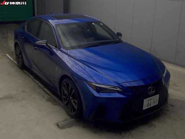 LEXUS IS 2022