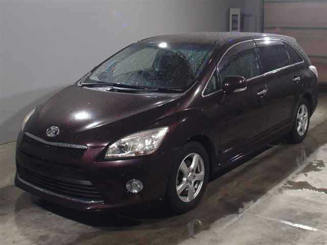 TOYOTA MARK X ZIO