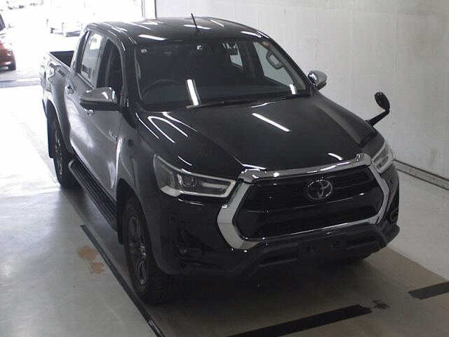 TOYOTA HILUX 2022