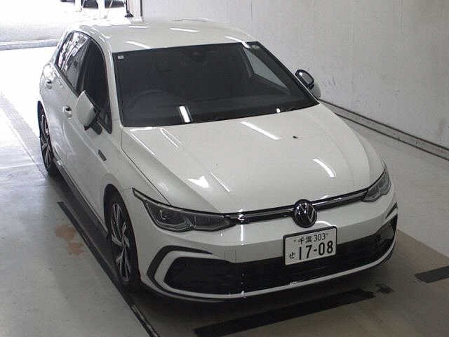 VOLKSWAGEN GOLF 2024