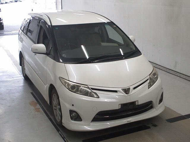 TOYOTA ESTIMA 2011