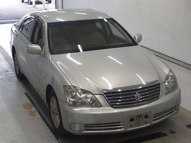 TOYOTA CROWN 2005