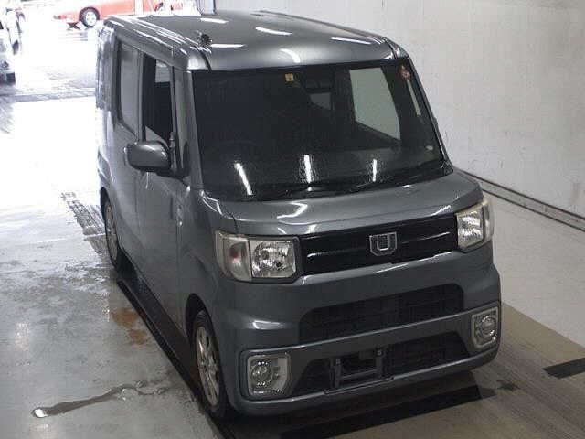 DAIHATSU WAKE 2018