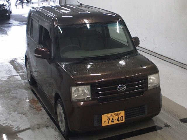 DAIHATSU MOVE CONTE 2010