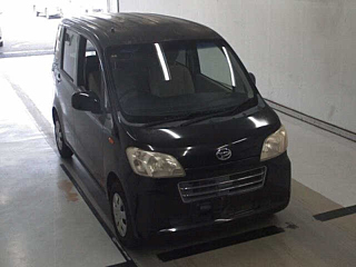 DAIHATSU TANTO EXE 2010
