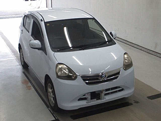 DAIHATSU MIRA E S 2012