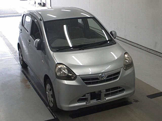 DAIHATSU MIRA E S 2013