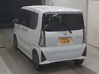 DAIHATSU TANTO 2022