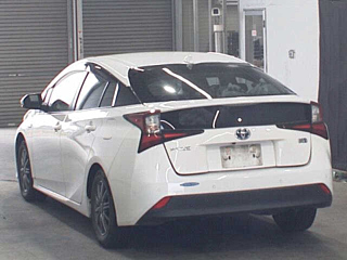 TOYOTA PRIUS 2020