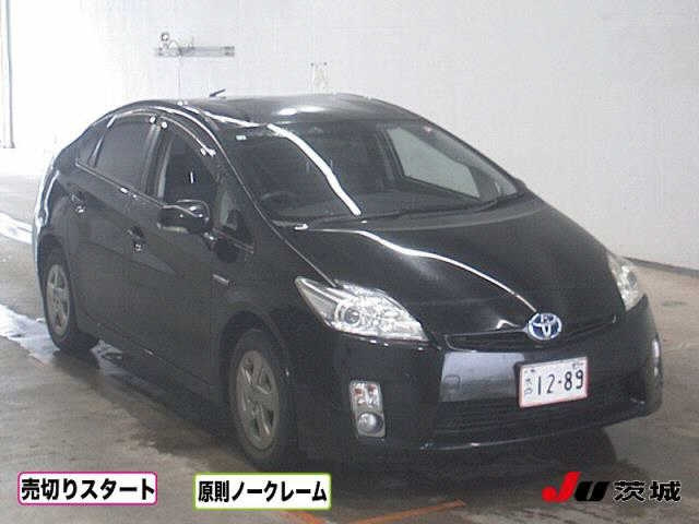 TOYOTA PRIUS 2010