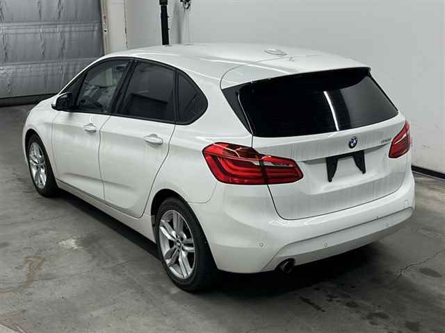 BMW 2 SERIES 2014