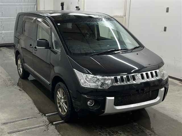MITSUBISHI DELICA D5 2014