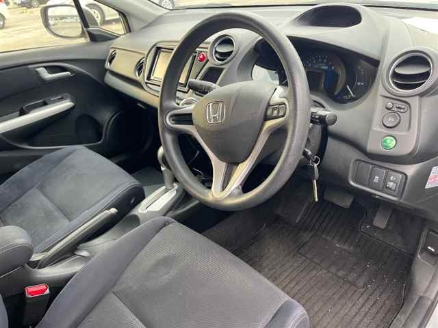 HONDA INSIGHT 2013