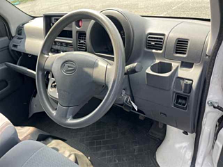 DAIHATSU HIJET VAN 2017