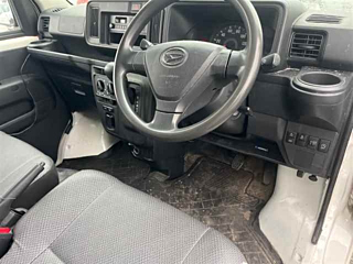 DAIHATSU HIJET VAN 2020