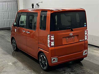 DAIHATSU WAKE 2018