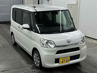 DAIHATSU TANTO 2018
