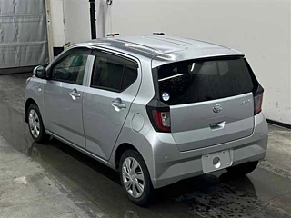 DAIHATSU MIRA E S 2022