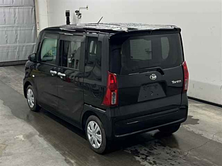 DAIHATSU TANTO 2024
