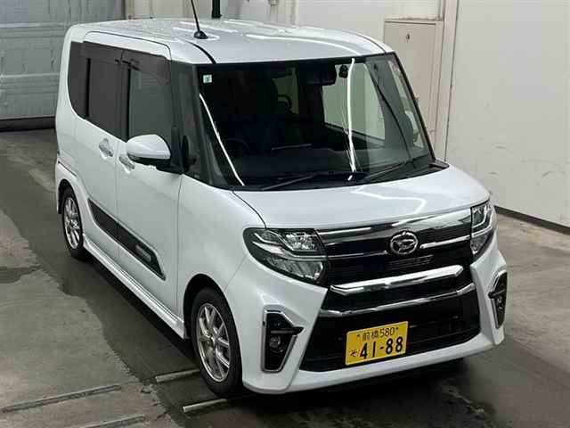 DAIHATSU TANTO 2021