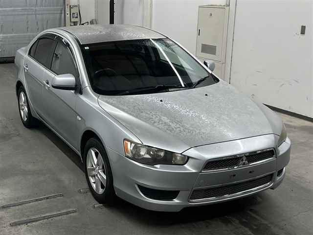 MITSUBISHI GALANT FORTIS