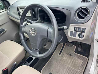 DAIHATSU MIRA E S 2012