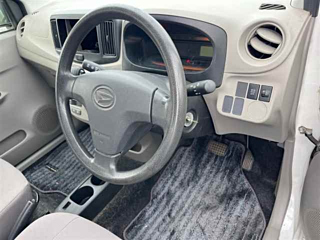DAIHATSU MIRA E S 2013