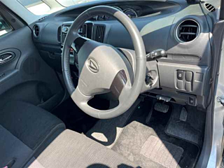 DAIHATSU TANTO 2011