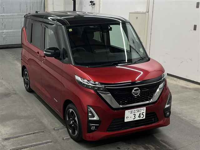 NISSAN ROOX 2020