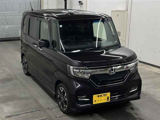 HONDA N BOX 2017